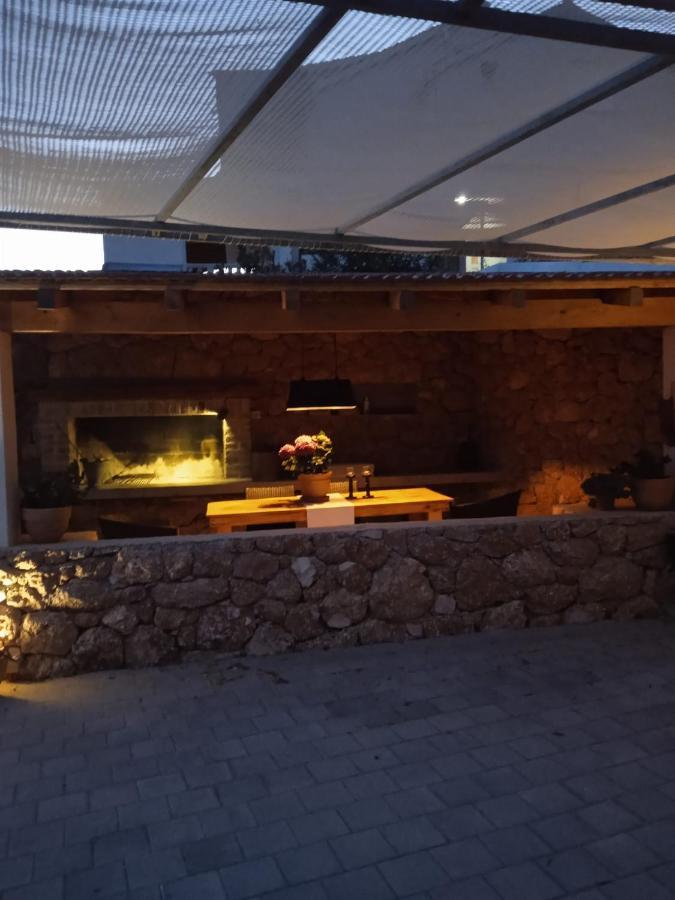 Apartmani Nila Sveta Nedelja  Exteriér fotografie