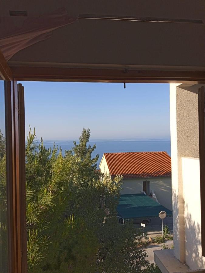 Apartmani Nila Sveta Nedelja  Exteriér fotografie