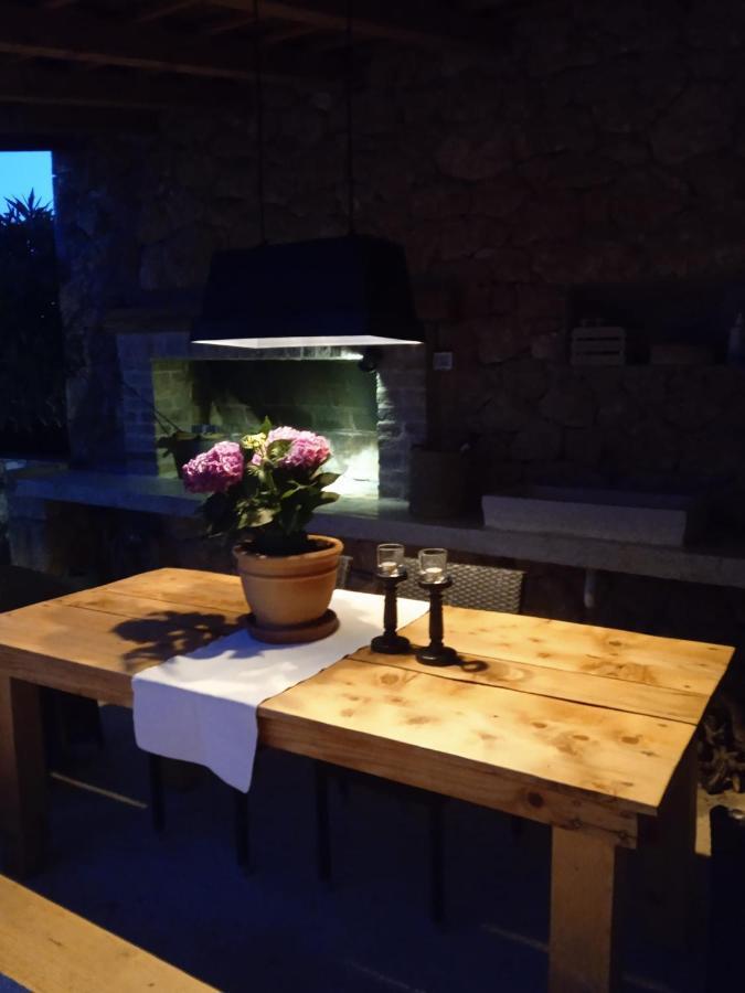 Apartmani Nila Sveta Nedelja  Exteriér fotografie