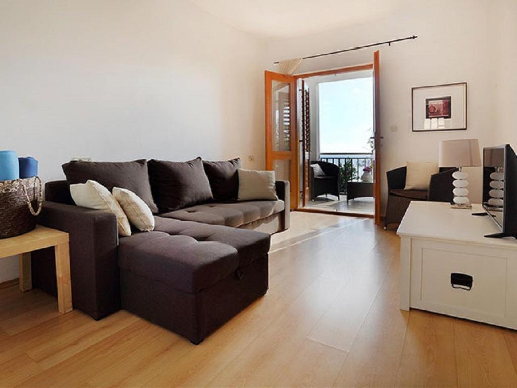 Apartmani Nila Sveta Nedelja  Pokoj fotografie